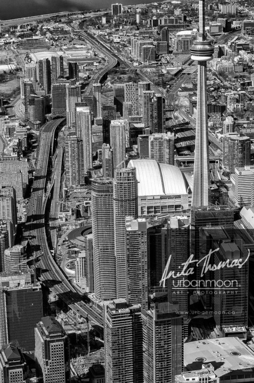 Aerial photography - Toronto and the Gardiner Expressway.
(C)Anita Thomas All Rights Reserved. aerial photography of the gardiner expressway