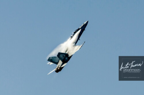 Aviation photography - CF-18 Hornet performs at the Brantford Charity Airshow 2013
© Anita Thomas - Urbanmoon. All Rights Reserved. cf hornet