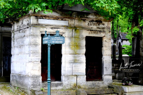 Crypts at Père Lachaise Cemetery in Paris, France
© Anita Thomas - Urbanmoon. All Rights Reserved. a tomb at a cross road at pere lachaise cemetery
