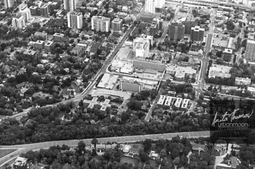 Aerial photography - Downtown and St. Joseph's Hospital Hamilton, Ontario
© Anita Thomas - Urbanmoon. All Rights Reserved. aerial photography of downtown and st joseph hospital