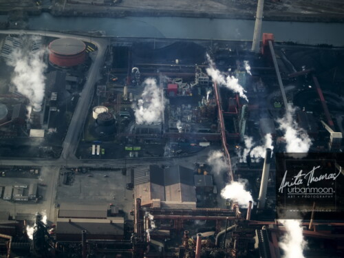 Aerial photography - The industrial sector of Hamilton, Ontario.
© Anita Thomas - Urbanmoon. All Rights Reserved. aerial photography of industry in hamilton