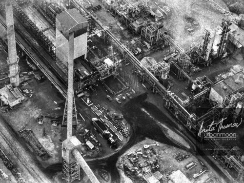 Aerial photography - The industrial sector of the City of Hamilton.
© Anita Thomas - Urbanmoon. All Rights Reserved. aerial photography of industry in hamilton