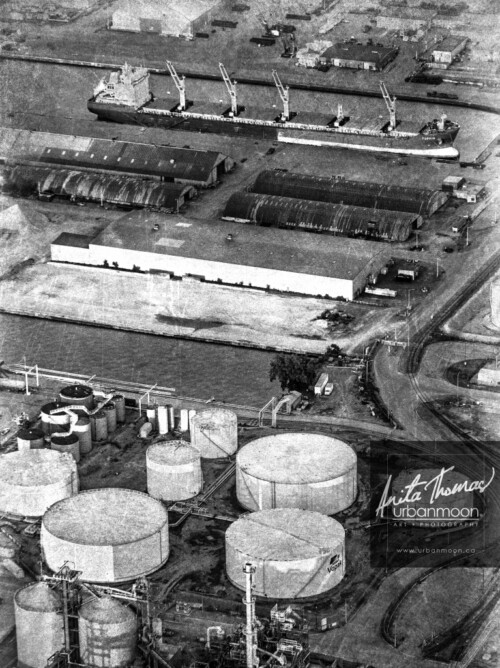 Aerial photography - The industrial sector of the City of Hamilton.
© Anita Thomas - Urbanmoon. All Rights Reserved. aerial photography of industry in hamilton