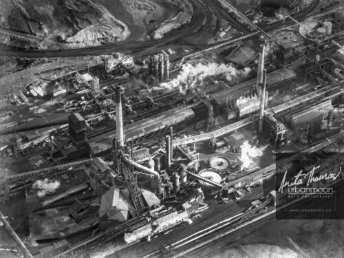 Aerial photography - The industrial sector of the City of Hamilton.
© Anita Thomas - Urbanmoon. All Rights Reserved. aerial photography of industry in hamilton