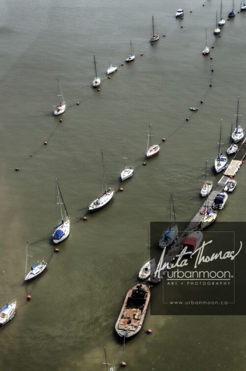 Urban photography - Aerial photography of boats on the Thames river, London, England
© Anita Thomas - Urbanmoon Photography. All Rights Reserved. boats on the thames river