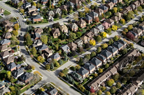 Aerial photography - Closely built houses in a suburban neighborhood of Hamilton, Ontario
© Anita Thomas - Urbanmoon. All Rights Reserved. closely built houses in a suburban neighborhood