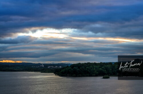 Nature photography - Cootes Paradise, Hamilton, Ontario
© Anita Thomas - Urbanmoon. All Rights Reserved. cootes paradise at sunset hamilton