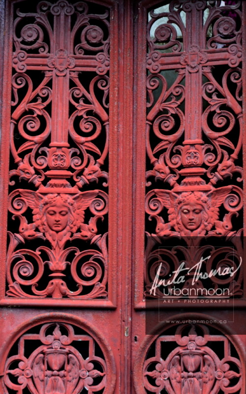 Crypt door at Père Lachaise Cemetery in Paris, France
© Anita Thomas - Urbanmoon. All Rights Reserved. crypt door at pere lachaise cemetery