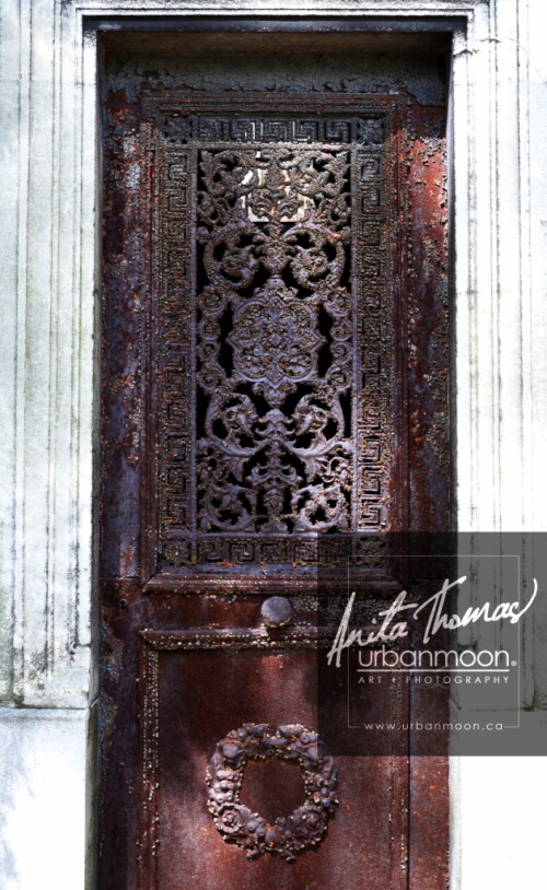 Crypt door at Père Lachaise Cemetery in Paris, France
© Anita Thomas - Urbanmoon. All Rights Reserved. crypt door at pere lachaise cemetery