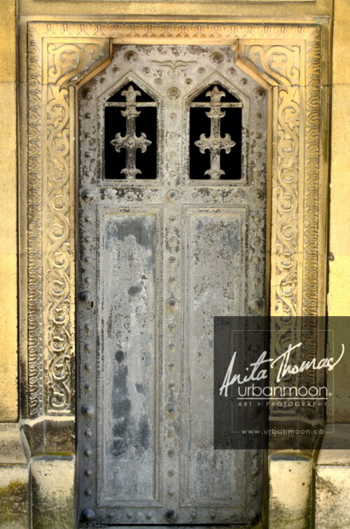 Crypt door at Père Lachaise Cemetery in Paris, France
© Anita Thomas - Urbanmoon. All Rights Reserved. crypt door at pere lachaise cemetery