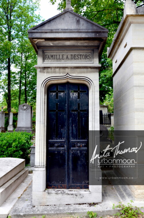 Crypt door at Père Lachaise Cemetery in Paris, France
© Anita Thomas - Urbanmoon. All Rights Reserved. crypt door at pere lachaise cemetery