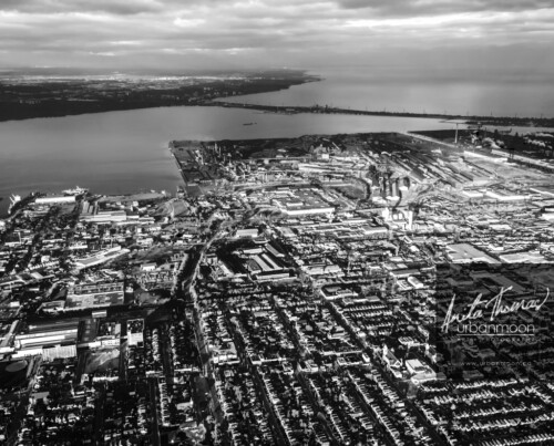 Aerial photography - AM Cunningham Jr Public School - Delta East and Bartonville neighbourhoods in Hamilton, Ontario
© Anita Thomas - Urbanmoon. All Rights Reserved. delta east and bartonville