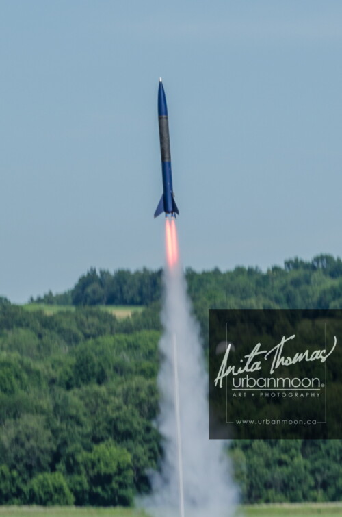 Lifestyle photography - DLRS 34, high-powered rocketry competition hosted by URRG in Potter, New York, United States.
© Anita Thomas - Urbanmoon Photography. All Rights Reserved. high powered rocketry