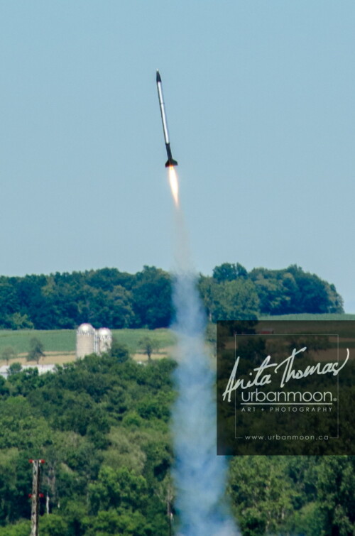 Lifestyle photography - DLRS 34, high-powered rocketry competition hosted by URRG in Potter, New York, United States.
© Anita Thomas - Urbanmoon Photography. All Rights Reserved. high powered rocketry
