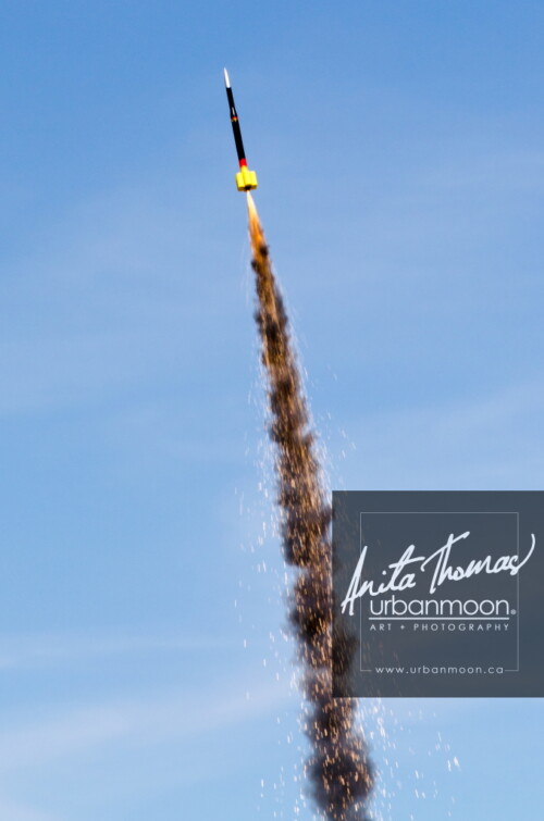 Lifestyle photography - DLRS 34, high-powered rocketry competition hosted by URRG in Potter, New York, United States.
© Anita Thomas - Urbanmoon Photography. All Rights Reserved. high powered rocketry