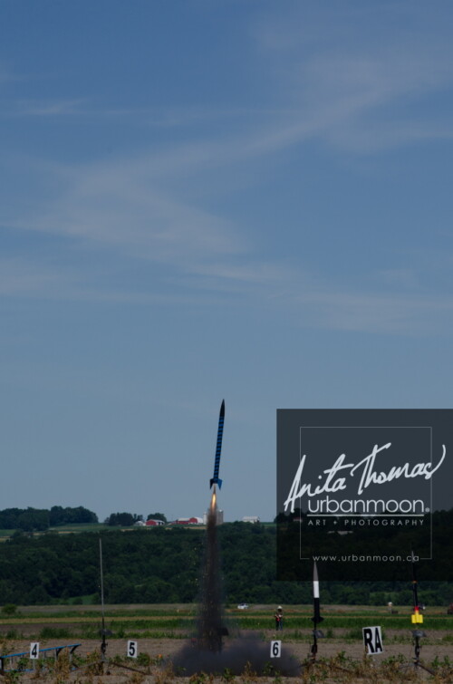 Lifestyle photography - DLRS 34, high-powered rocketry competition hosted by URRG in Potter, New York, United States.
© Anita Thomas - Urbanmoon Photography. All Rights Reserved. high powered rocketry