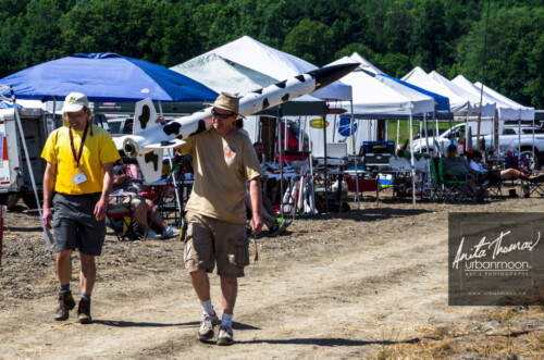 Lifestyle photography - DLRS 34, high-powered rocketry competition hosted by URRG in Potter, New York, United States.
© Anita Thomas - Urbanmoon Photography. All Rights Reserved. high powered rocketry