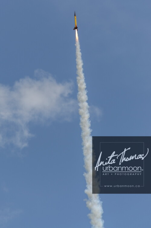 Lifestyle photography - DLRS 34, high-powered rocketry competition hosted by URRG in Potter, New York, United States.
© Anita Thomas - Urbanmoon Photography. All Rights Reserved. high powered rocketry
