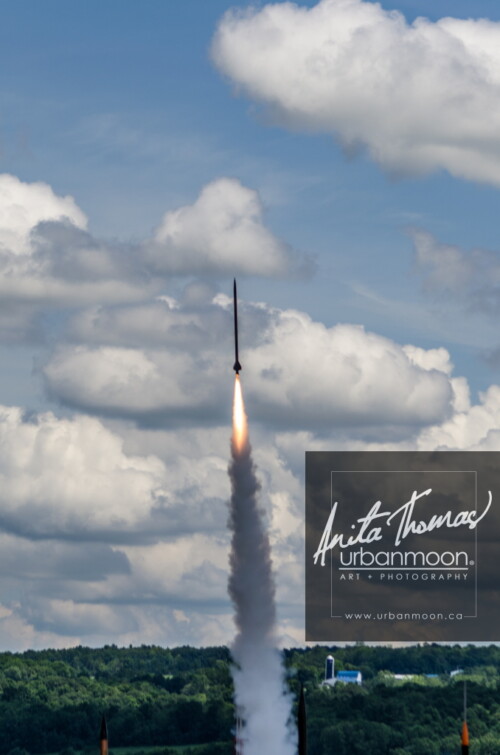 Lifestyle photography - DLRS 34, high-powered rocketry competition hosted by URRG in Potter, New York, United States.
© Anita Thomas - Urbanmoon Photography. All Rights Reserved. high powered rocketry