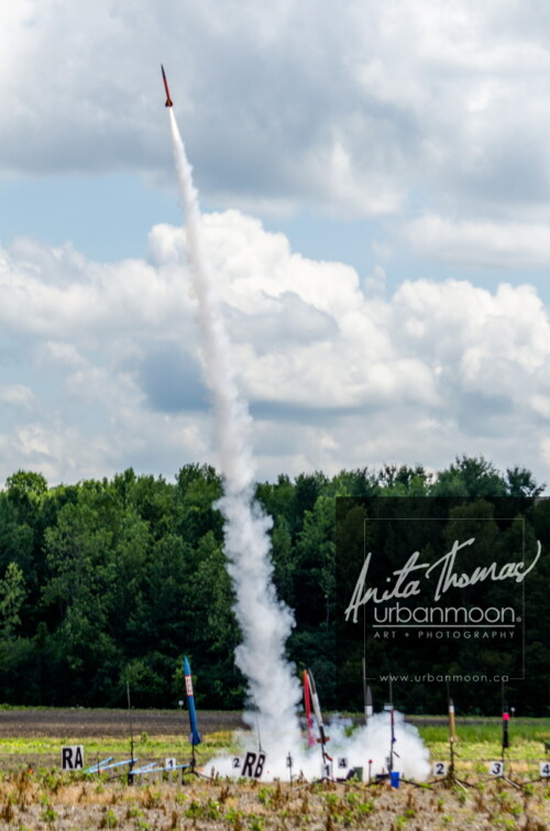 Lifestyle photography - DLRS 34, high-powered rocketry competition hosted by URRG in Potter, New York, United States.
© Anita Thomas - Urbanmoon Photography. All Rights Reserved. high powered rocketry