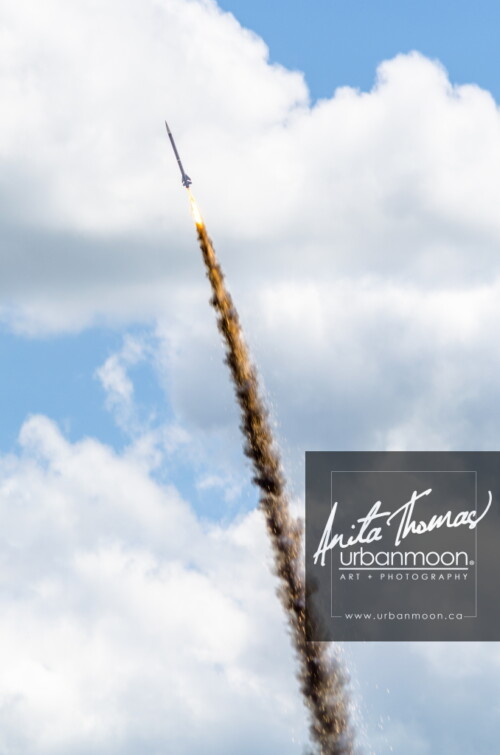 Lifestyle photography - DLRS 34, high-powered rocketry competition hosted by URRG in Potter, New York, United States.
© Anita Thomas - Urbanmoon Photography. All Rights Reserved. high powered rocketry