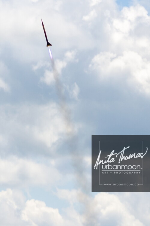 Lifestyle photography - DLRS 34, high-powered rocketry competition hosted by URRG in Potter, New York, United States.
© Anita Thomas - Urbanmoon Photography. All Rights Reserved. high powered rocketry