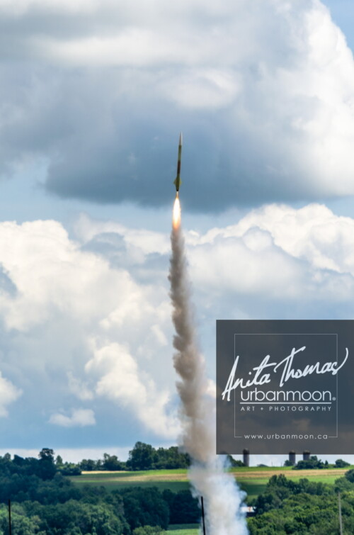 Lifestyle photography - DLRS 34, high-powered rocketry competition hosted by URRG in Potter, New York, United States.
© Anita Thomas - Urbanmoon Photography. All Rights Reserved. high powered rocketry