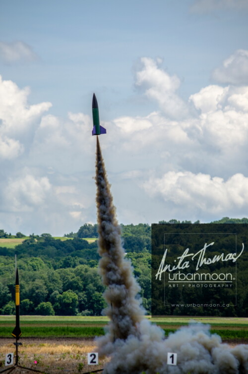 Lifestyle photography - DLRS 34, high-powered rocketry competition hosted by URRG in Potter, New York, United States.
© Anita Thomas - Urbanmoon Photography. All Rights Reserved. high powered rocketry