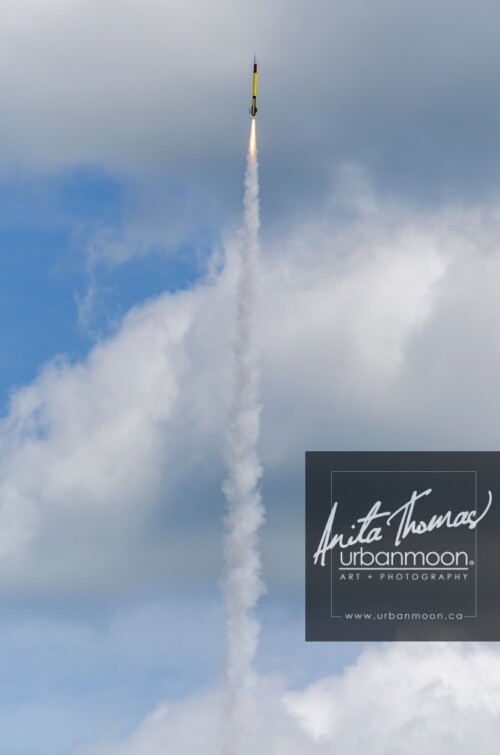 Lifestyle photography - DLRS 34, high-powered rocketry competition hosted by URRG in Potter, New York, United States.
© Anita Thomas - Urbanmoon Photography. All Rights Reserved. high powered rocketry