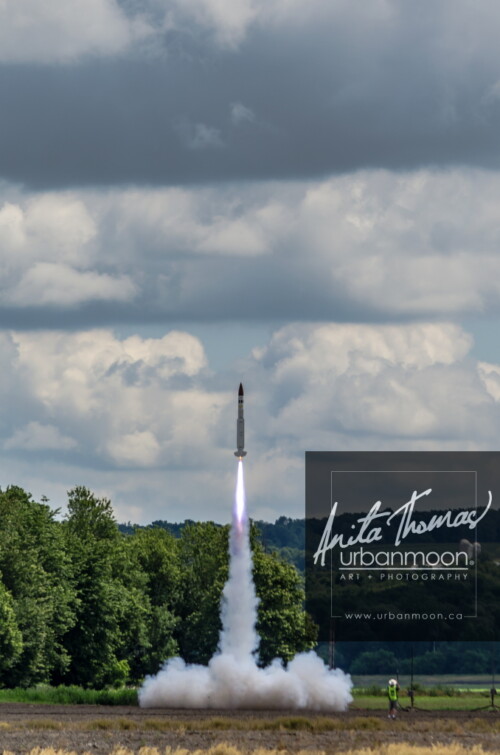 Lifestyle photography - DLRS 34, high-powered rocketry competition hosted by URRG in Potter, New York, United States.
© Anita Thomas - Urbanmoon Photography. All Rights Reserved. high powered rocketry