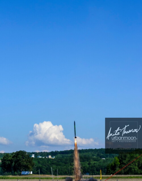 Lifestyle photography - URRF, high-powered rocketry competition hosted by URRG in Potter, New York, United States.
© Anita Thomas - Urbanmoon Photography. All Rights Reserved. high powered rocketry