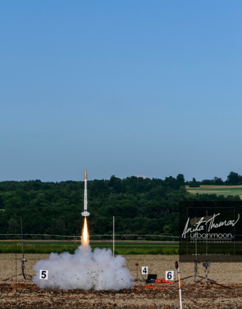 Lifestyle photography - URRF, high-powered rocketry competition hosted by URRG in Potter, New York, United States.
© Anita Thomas - Urbanmoon Photography. All Rights Reserved. high powered rocketry