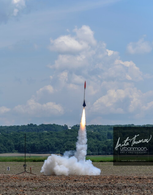 Lifestyle photography - URRF, high-powered rocketry competition hosted by URRG in Potter, New York, United States.
© Anita Thomas - Urbanmoon Photography. All Rights Reserved. high powered rocketry