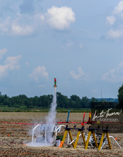 Lifestyle photography - A fun, quirky rocket. URRF, high-powered rocketry competition hosted by URRG in Potter, New York, United States.
© Anita Thomas - Urbanmoon Photography. All Rights Reserved. high powered rocketry