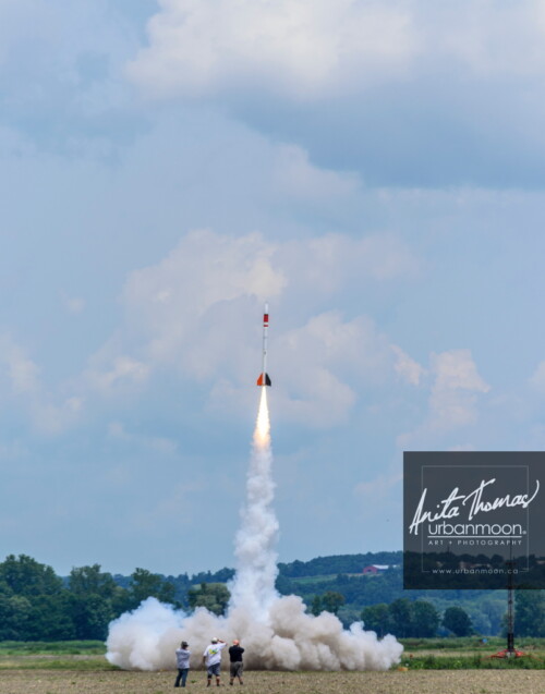 Lifestyle photography - URRF, high-powered rocketry competition hosted by URRG in Potter, New York, United States.
© Anita Thomas - Urbanmoon Photography. All Rights Reserved. high powered rocketry