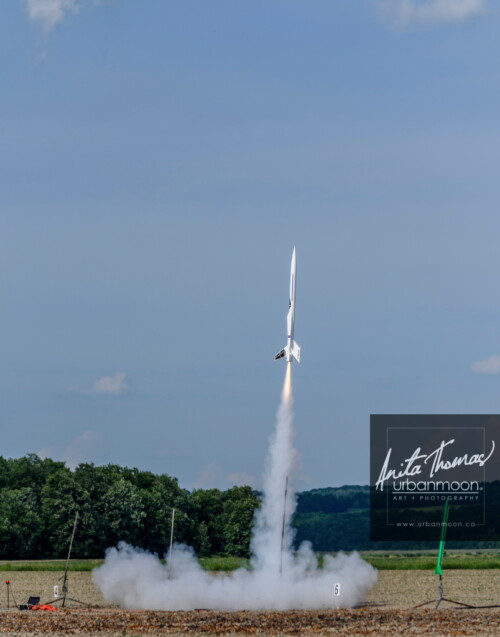 Lifestyle photography - URRF, high-powered rocketry competition hosted by URRG in Potter, New York, United States.
© Anita Thomas - Urbanmoon Photography. All Rights Reserved. high powered rocketry