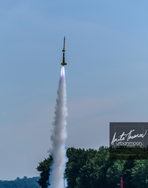 Lifestyle photography - URRF, high-powered rocketry competition hosted by URRG in Potter, New York, United States.
© Anita Thomas - Urbanmoon Photography. All Rights Reserved. high powered rocketry