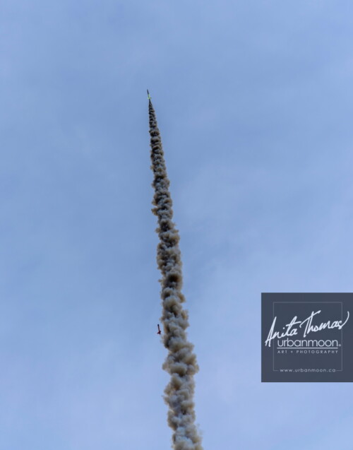 Lifestyle photography - Two-stage rocket carries on after ejecting stage one. URRF, high-powered rocketry competition hosted by URRG in Potter, New York, United States.
© Anita Thomas - Urbanmoon Photography. All Rights Reserved. high powered rocketry