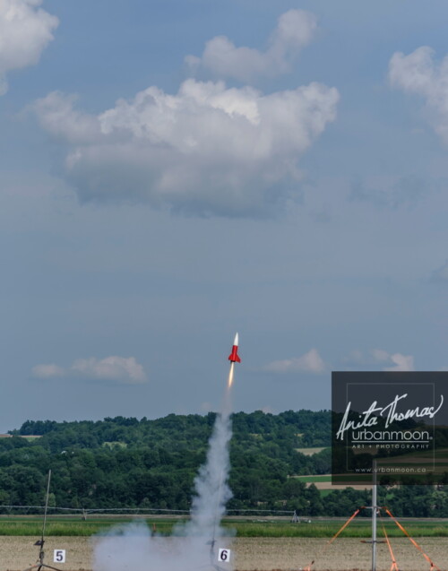 Lifestyle photography - URRF, high-powered rocketry competition hosted by URRG in Potter, New York, United States.
© Anita Thomas - Urbanmoon Photography. All Rights Reserved. high powered rocketry
