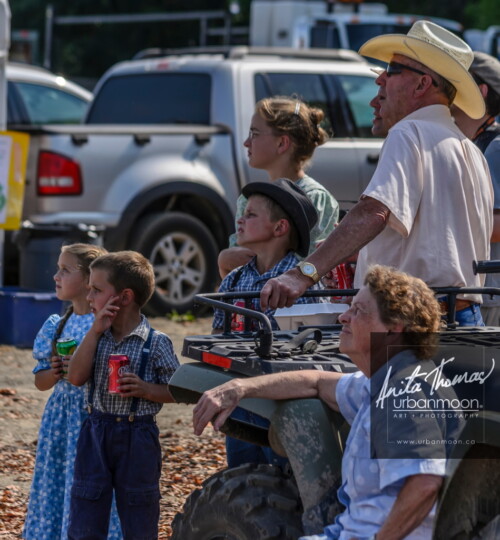 Lifestyle photography - A family enjoys the launchings.
URRF, high-powered rocketry competition hosted by URRG in Potter, New York, United States.
© Anita Thomas - Urbanmoon Photography. All Rights Reserved. high powered rocketry