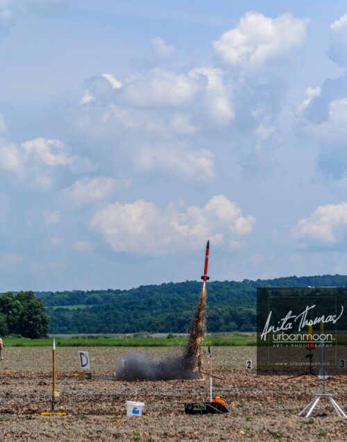 Lifestyle photography - URRF, high-powered rocketry competition hosted by URRG in Potter, New York, United States.
© Anita Thomas - Urbanmoon Photography. All Rights Reserved. high powered rocketry