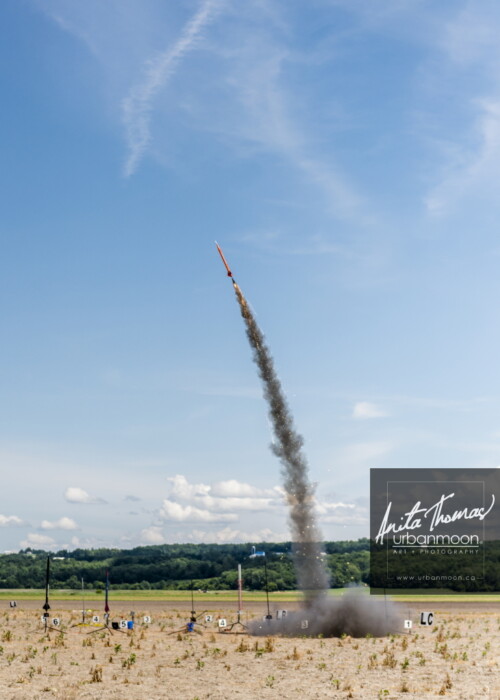 Lifestyle photography - DLRS 34, high-powered rocketry competition hosted by URRG in Potter, New York, United States.
© Anita Thomas - Urbanmoon Photography. All Rights Reserved. high powered rocketry