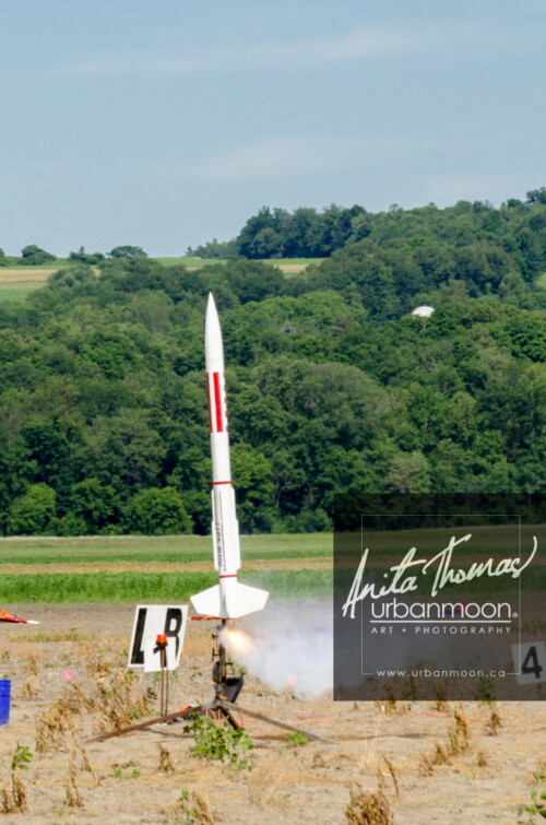 Lifestyle photography - DLRS 34, high-powered rocketry competition hosted by URRG in Potter, New York, United States.
© Anita Thomas - Urbanmoon Photography. All Rights Reserved. high powered rocketry