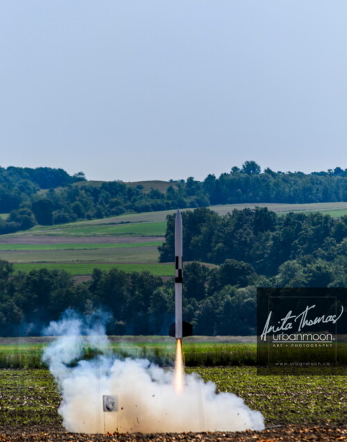 Lifestyle photography - URRF, high-powered rocketry competition hosted by URRG in Potter, New York, United States.
© Anita Thomas - Urbanmoon Photography. All Rights Reserved. high powered rocketry