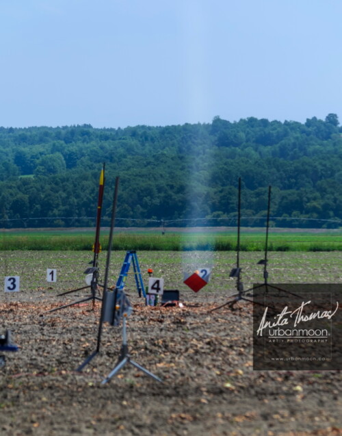 Lifestyle photography - Rubik's Cube about to hit ground.
URRF, high-powered rocketry competition hosted by URRG in Potter, New York, United States.
© Anita Thomas - Urbanmoon Photography. All Rights Reserved. high powered rocketry