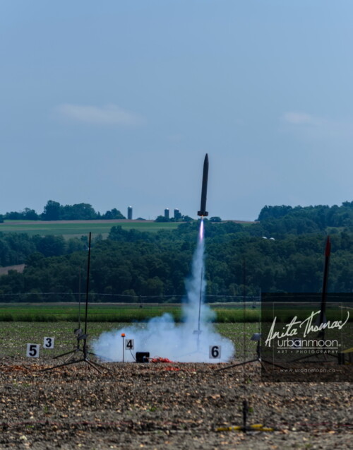 Lifestyle photography - URRF, high-powered rocketry competition hosted by URRG in Potter, New York, United States.
© Anita Thomas - Urbanmoon Photography. All Rights Reserved. high powered rocketry
