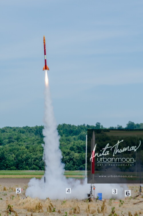 Lifestyle photography - DLRS 34, high-powered rocketry competition hosted by URRG in Potter, New York, United States.
© Anita Thomas - Urbanmoon Photography. All Rights Reserved. high powered rocketry