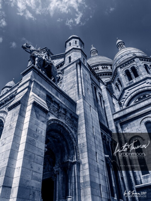 Urban photography - La Basilique du Sacré Coeur de Montmartre, Paris, France
© Anita Thomas - Urbanmoon Photography. All Rights Reserved. la basilique du sacre coeur paris france