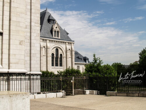 Urban photography - La Basilique du Sacré Coeur de Montmartre, Paris, France
© Anita Thomas - Urbanmoon Photography. All Rights Reserved. la basilique du sacre coeur paris france