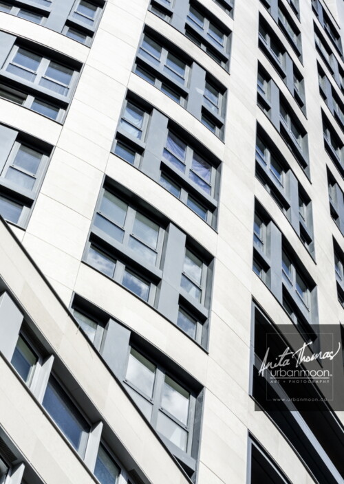 Urban photography - Modern architecture, London, England
© Anita Thomas - Urbanmoon Photography. All Rights Reserved. modern architecture london england